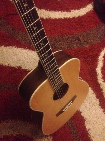 New Acoustic Guitar For Sale - Perfect Condition!