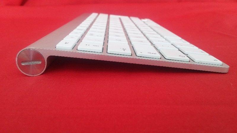 Apple Bluetooth Wireless Mini Keyboard