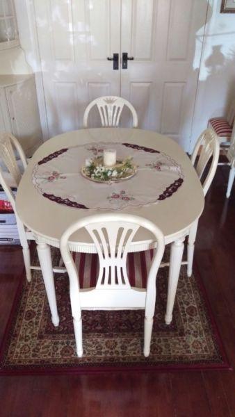 full dining room furniture 'Gustavian' style