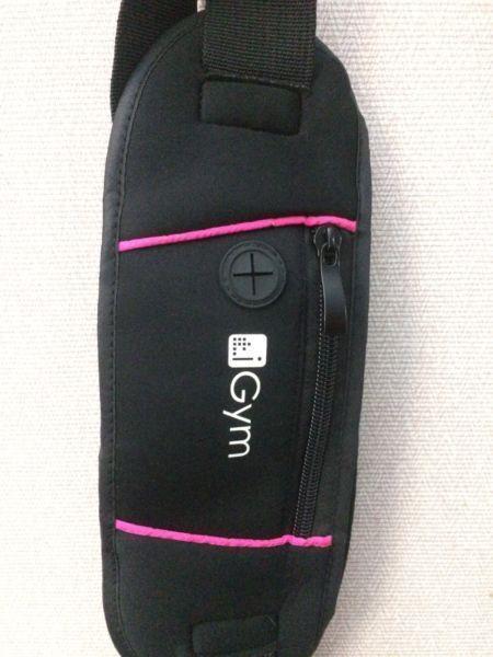 Gym bag for mobile and earphones