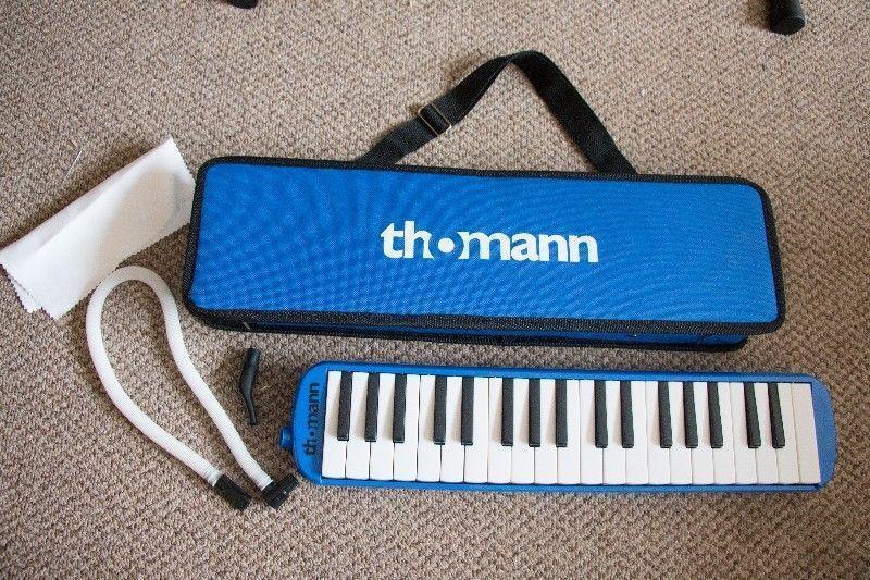 Melodica (new never used)