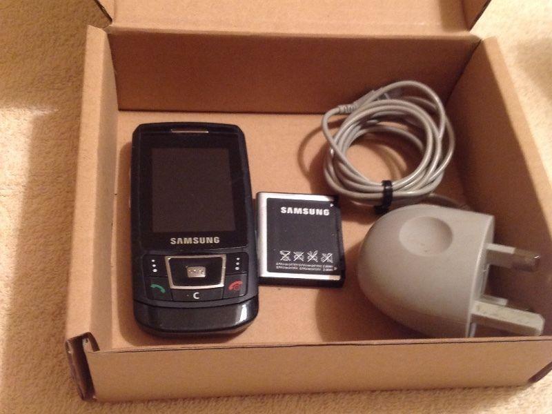 Samsung D900i unlocked to all networks