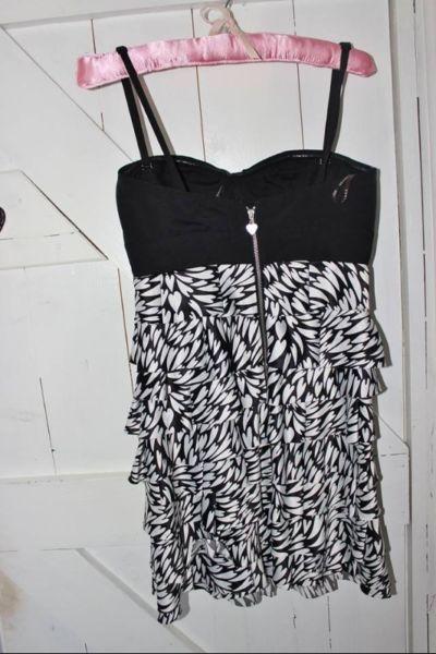 LIPSY SIZE 6 DRESS. Bralette style and layers