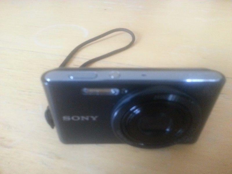 New W830 Compact Camera with 8x Optical Zoom