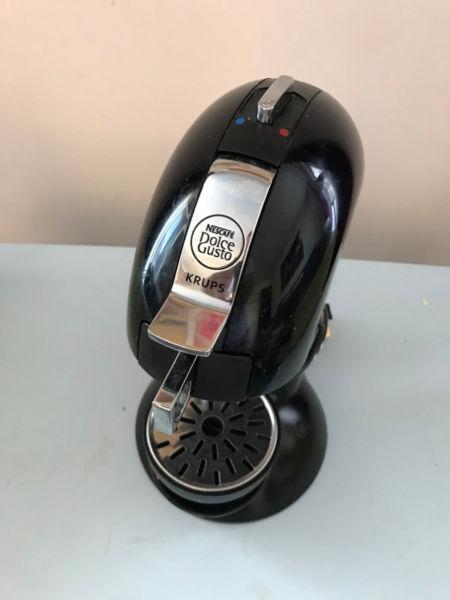 NESCAFE DOLCE GUSTO KRUPS coffee machine