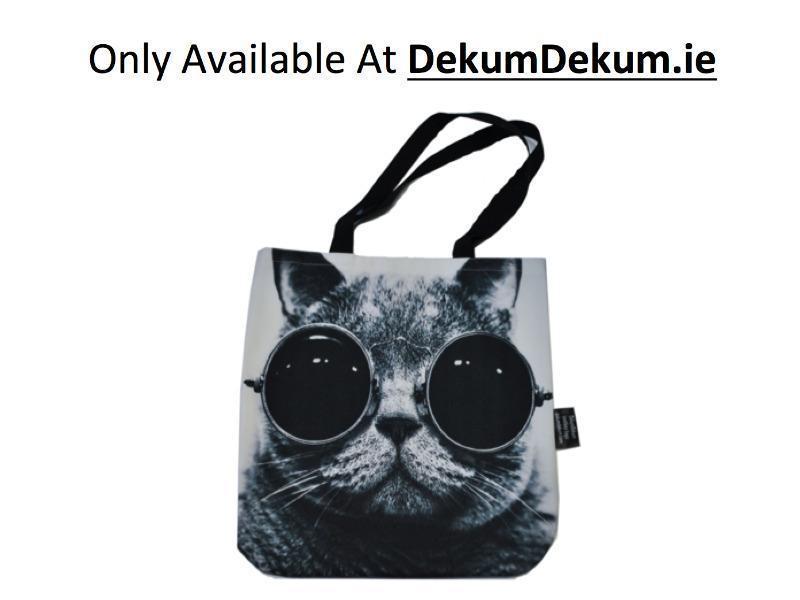 BAGS AND ACCESSORIES FOR ANIMAL LOVERS