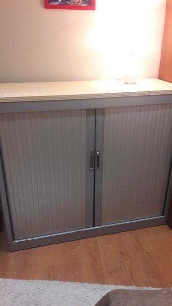 Metal Office Cabinet!!! Excellent condition!!!