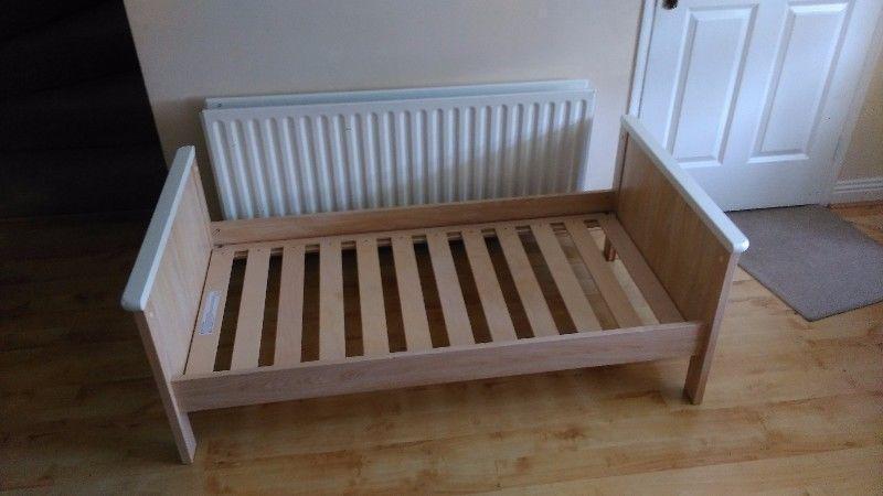 Mamas and Papas Cot Beds for Sale €100 each ono