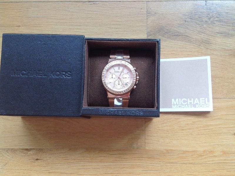 BRAND NEW LADIES ROSE GOLD MICHEAL KORS WATCH