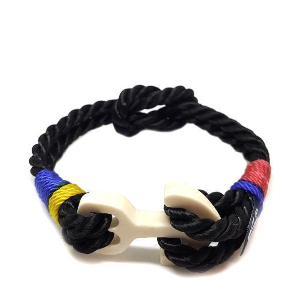 Black Reef Knot Bracelet by Bran Marion