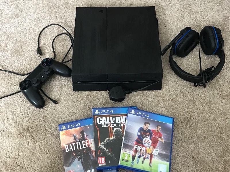 PS4 and 4 games