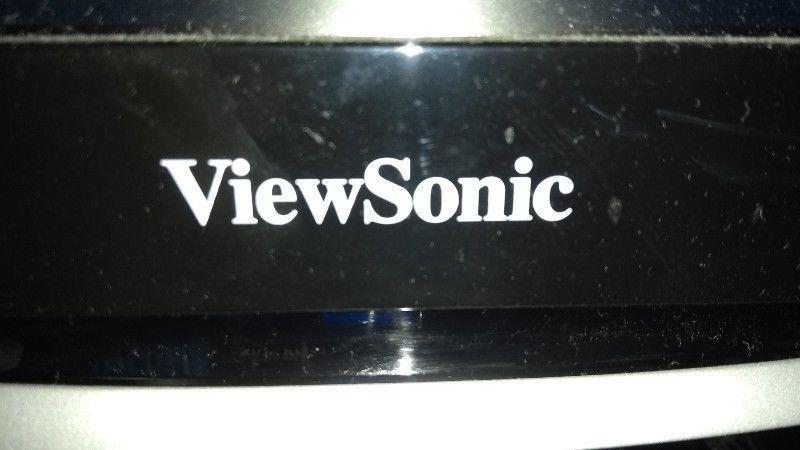 ViewSonic 27 Inch Monitor. Great for gaming! 130 ONO