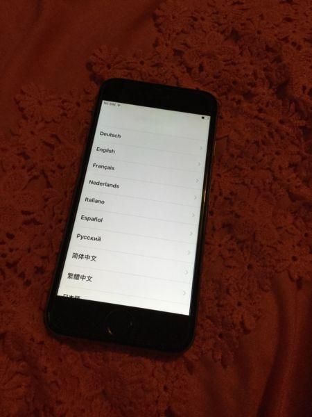 iPhone 6, 64gb, in perfect condition,locked to iCloud