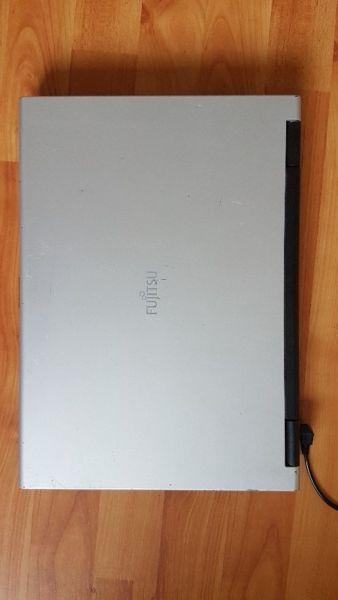 Fujitsu laptop mobile v6555 windows 7 office 2010 faulty