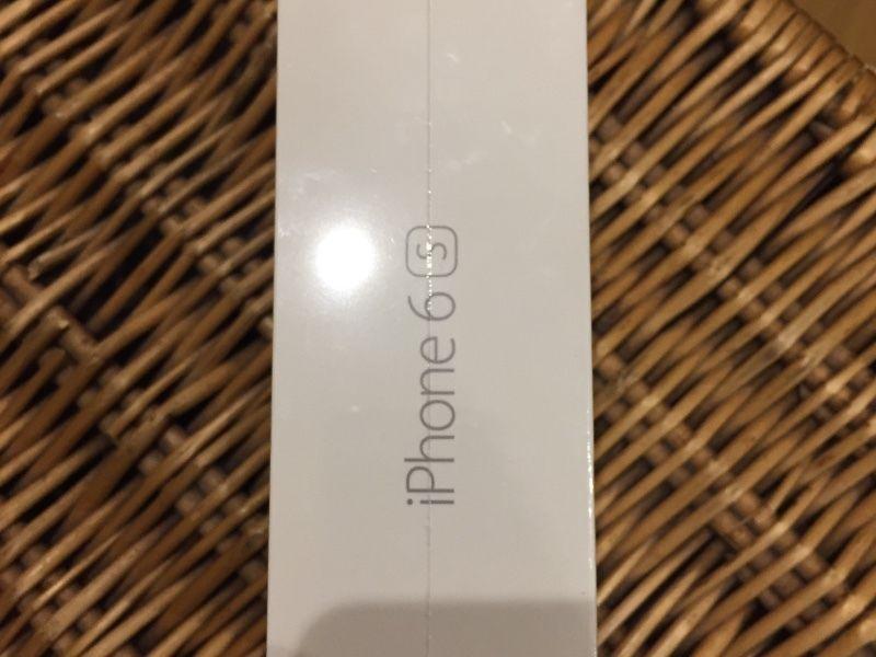 Unopened iPhone 6s 32GB