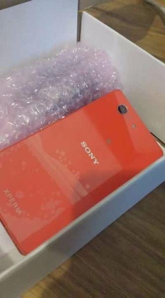 Sony xperia z3 compact (D5803)