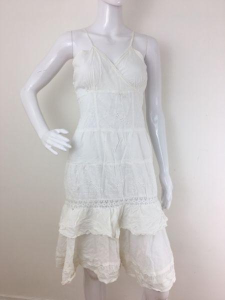 Ladies White Ruffles Sun Dress Size 12