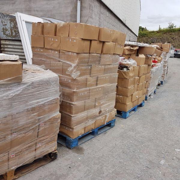 10 big pallets of hair cream and wax treatment