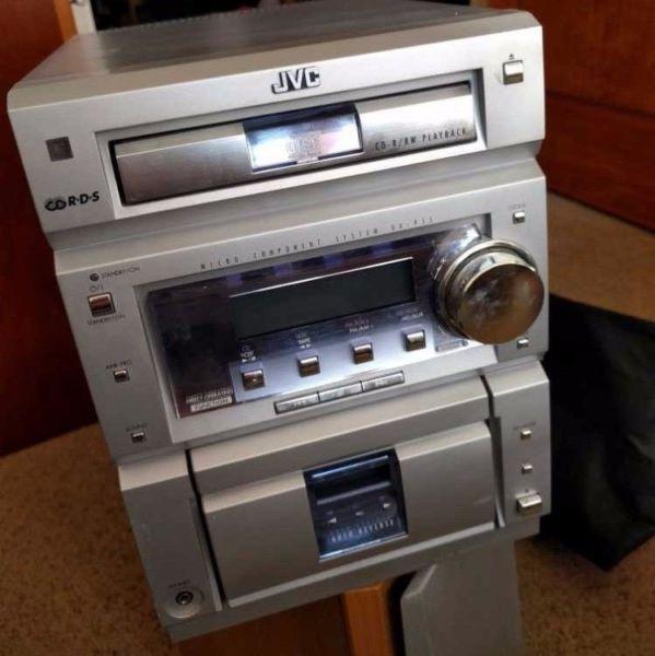 FREE JVC stereo speakers. CD player, Radio FM/AM and cassette/tape player