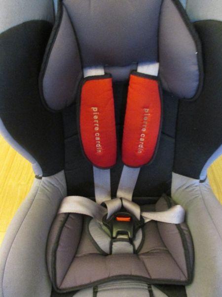 Premium car seat 