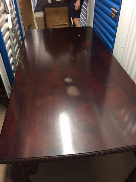 Large Table and Corner Unit, Very high Quality