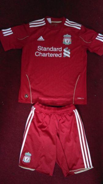 Liverpool Football T-Shirt and Short (adidas)
