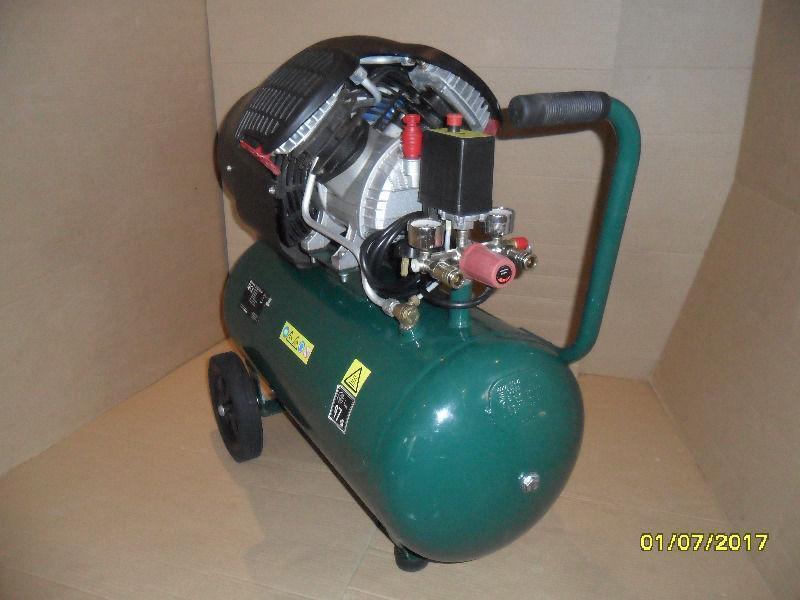 50 litre V twin pump air compressor