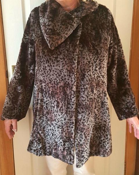 Ladies Brown Animal Print Faux Fur Coat