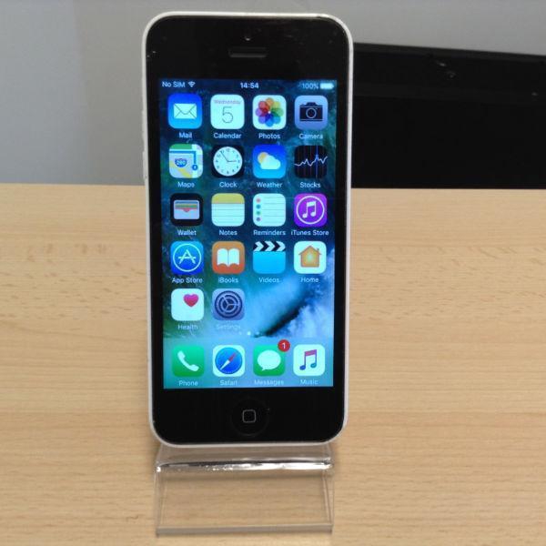 SALE Apple iPhone 5C 16GB in WHITE Unlocked to ANY network