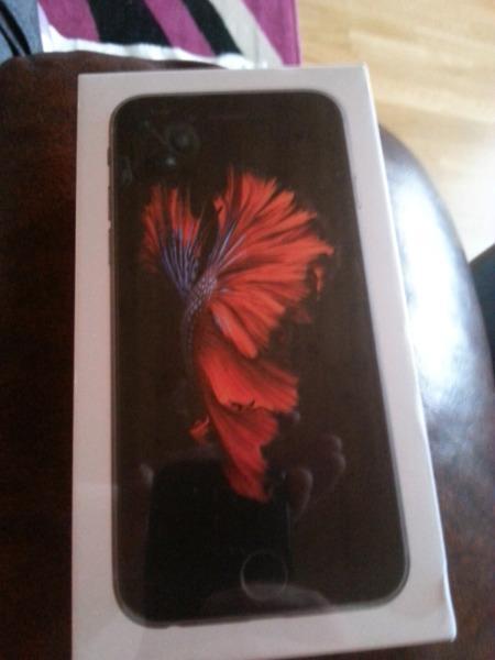 I phone 6s 32Gb never used original packaging