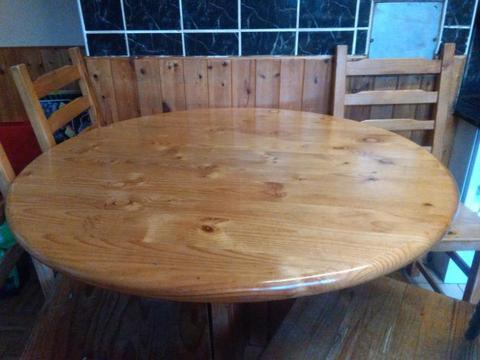 Round tables and 4 chairs
