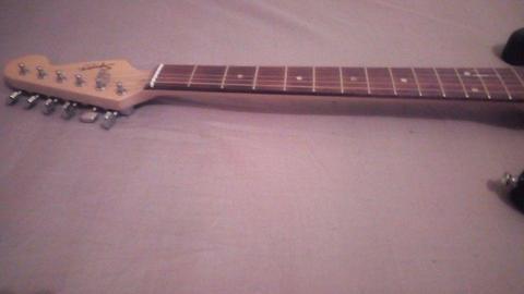 Guitar Squier Fender Stratocaster