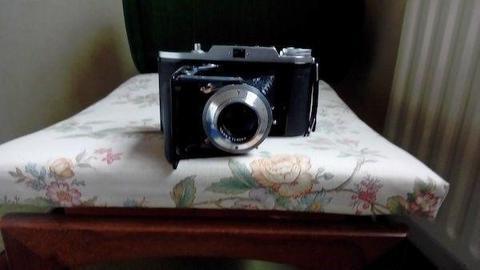 Vintage Voigtlander Bessa I Camera and Case