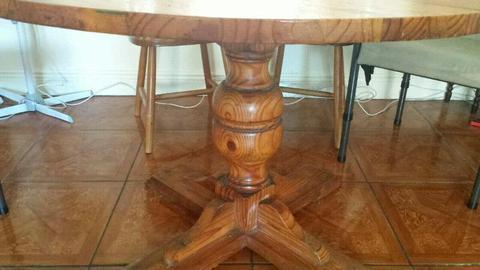 Pine table for sale