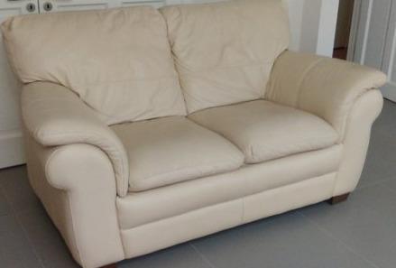 Leather two seater settee (excellent condition)