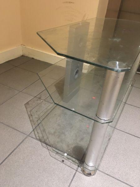 TV CLEAR GLASS STAND / COFFEE TABLE