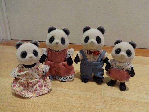 Sylvanian Families Panda Family (The Bamboos) - Excellent condition!