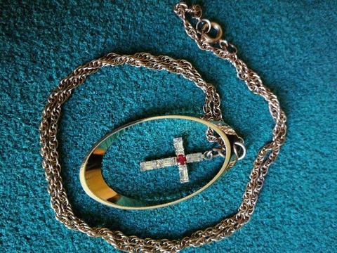 Vintage Religious Diamonte Cross Pendant