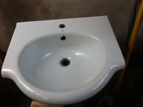 Bathroom sinks