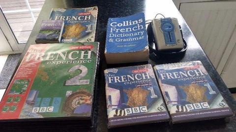 FRENCH BOOKS AND TAPES AND 4TRACK TAPE PLAYER