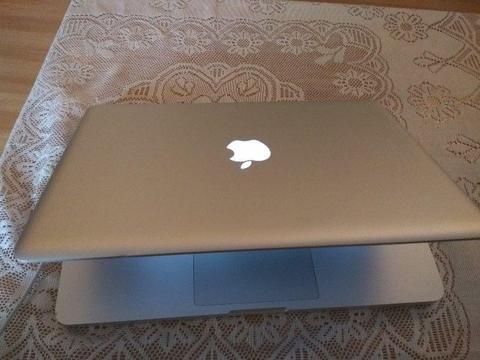 Apple Macbook Pro Mid 2012 13inch screen with Charger and Exernal Hard drive