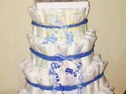 BABY SHOWER NAPPY CAKES