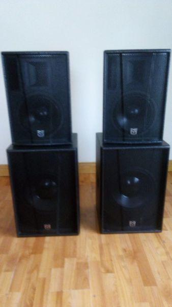 Martin Audio blackline F10 + tops S12 + powered speakers