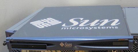 Three Sun Solaris servers: V100, Netra T1 105 and X4100 M2