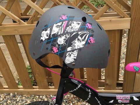 Monster High Bike & Helmet