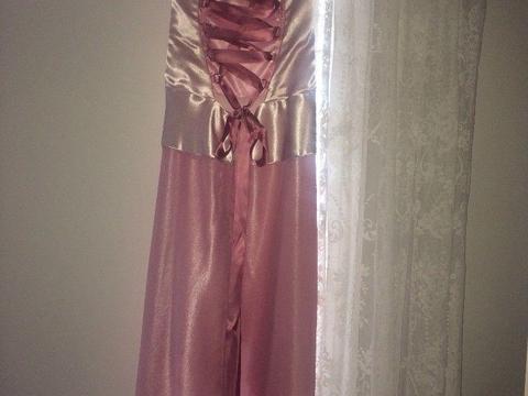 Pink dress, size 8-10