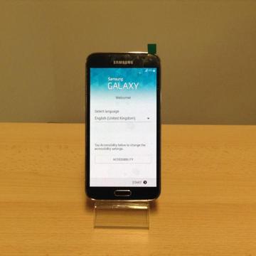 SALE Samsung Galaxy S5 in Black 16GB Unlocked SIM Free PERFECT Condition