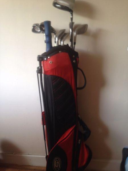 For Sale Wilson Golf Clubs and Shoulder Bag