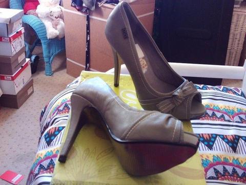 ladies new shoes