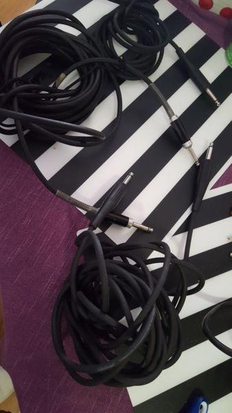 Speaker cables ( Heavy duty )